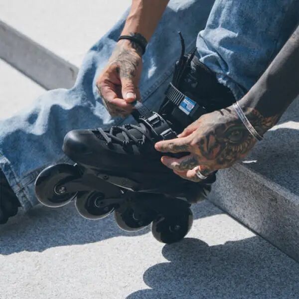 Freeskates FlyingEagle Reaver (Schwarz - 40)