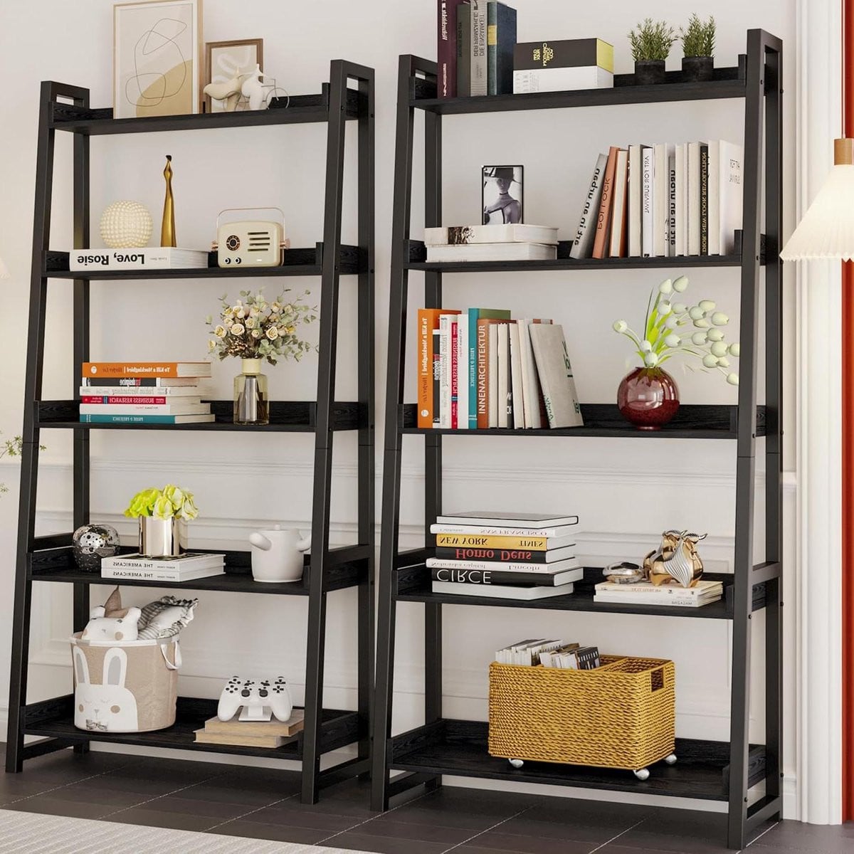 Industriële ladder boekenplank voor opbergen en decoreren in industrieel zwart