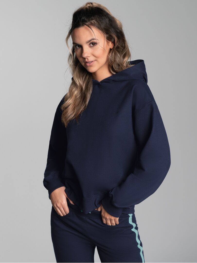 Sweatshirt TRIGEMA "TRIGEMA Dünner Oversize-Hoodie", Damen, Gr. M, blau (navy), Sweatware, 50% Baumwolle, 50% Polyester, Basic, Sweatshirts Sweatshirt navy M