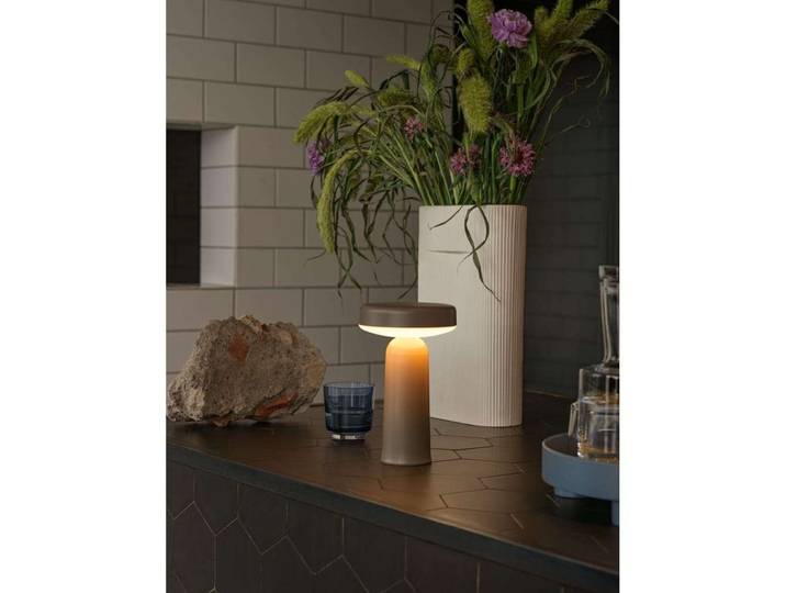 Ease Portable Tischleuchte Taupe - Muuto - Wohnzimmer - Kunststoff