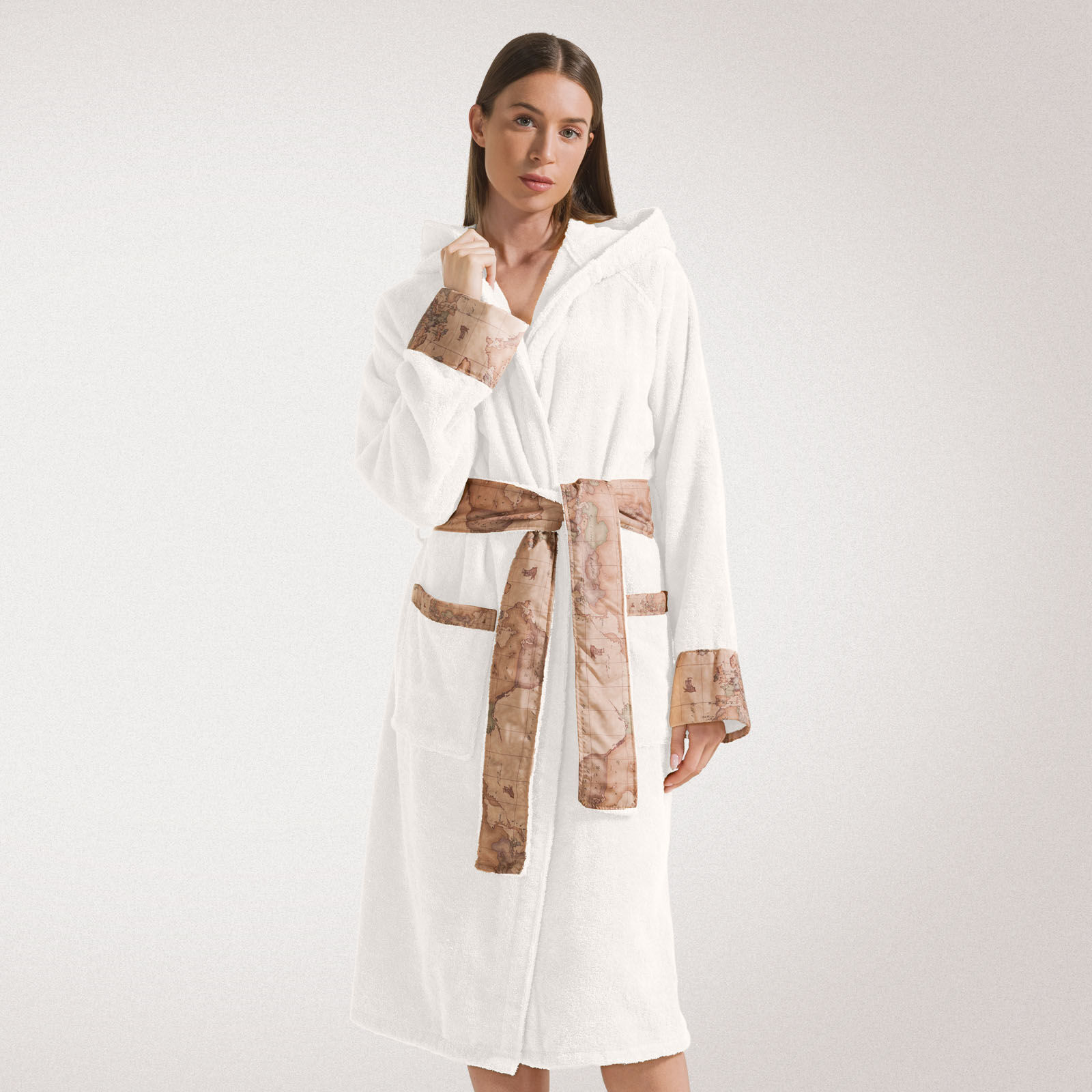 Accappatoio con Cappuccio in Cotone Geo Classic L/XL Alviero Martini 1A Classe Geo Avorio Caleffi