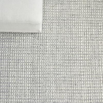 EXQUISITE RUGS Ferrus Handwoven Polyester/Wool/Cotton Silver/Ivory Area Rug.