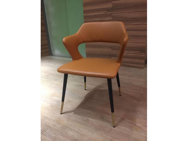 Xlmoebel Stuhl Eleganter Lounge-Sessel aus Metall mit komfortabler Polsterung, Hergestellt in Europa