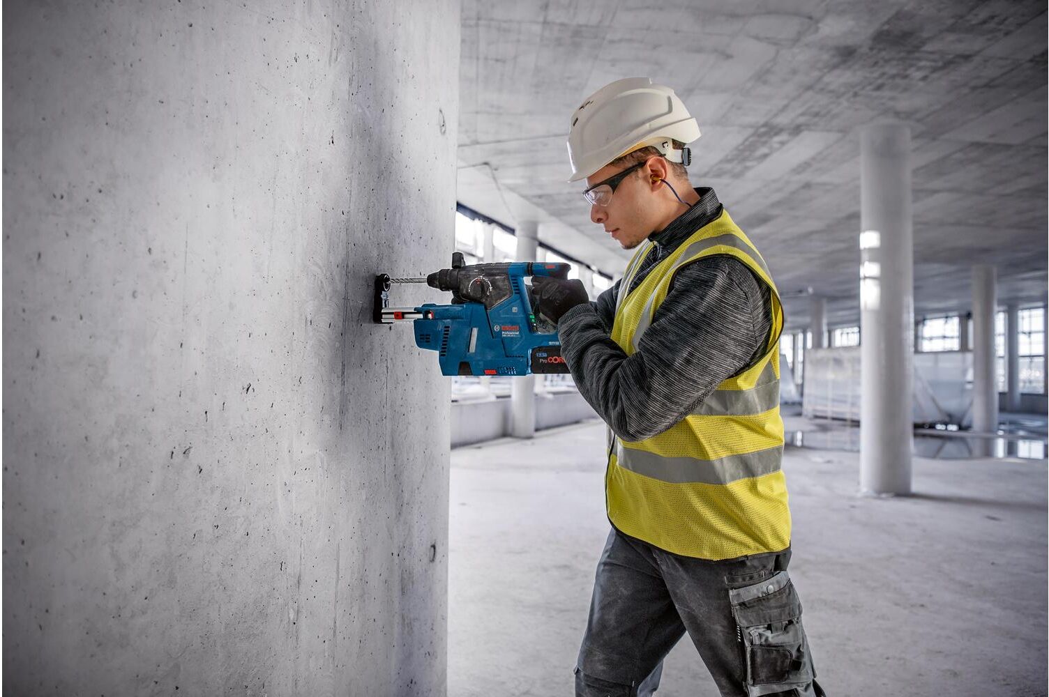 Akku-Bohrhammer BOSCH PROFESSIONAL "GBH 18 V-24 C", blau (bunt), Bohrmaschinen, Akku-Bohrhammer bunt Einheitsgröße