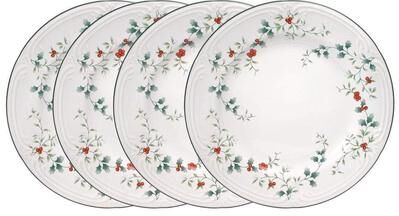 Pfaltzgraff Set of 4 Winterberry Dinner Plates, 10 Inch