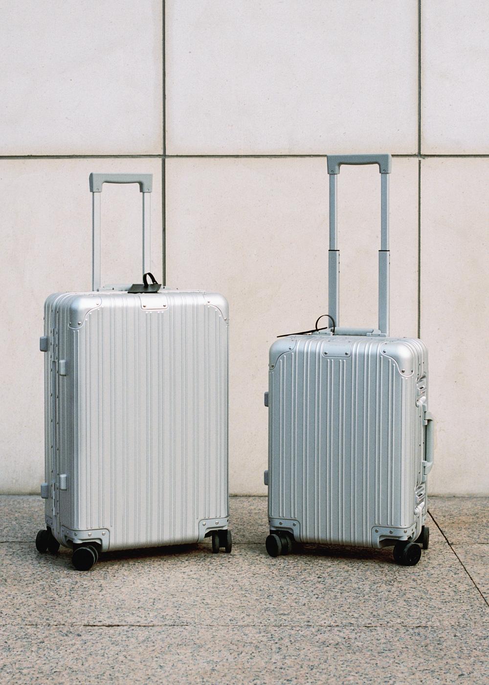 CREATE - LUGGAGE ALUMINIUM - Hartschalenkoffer aus Aluminium mit TSA-Schloss und multidirektionalen Rollen