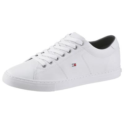 Sneaker TOMMY HILFIGER "ESSENTIAL LEATHER SNEAKER", Herren, Gr. 40, weiß, Leder, Schuhe Sneaker, Freizeitschuh, Halbschuh, Schnürschuh mit Flaggenstickerei