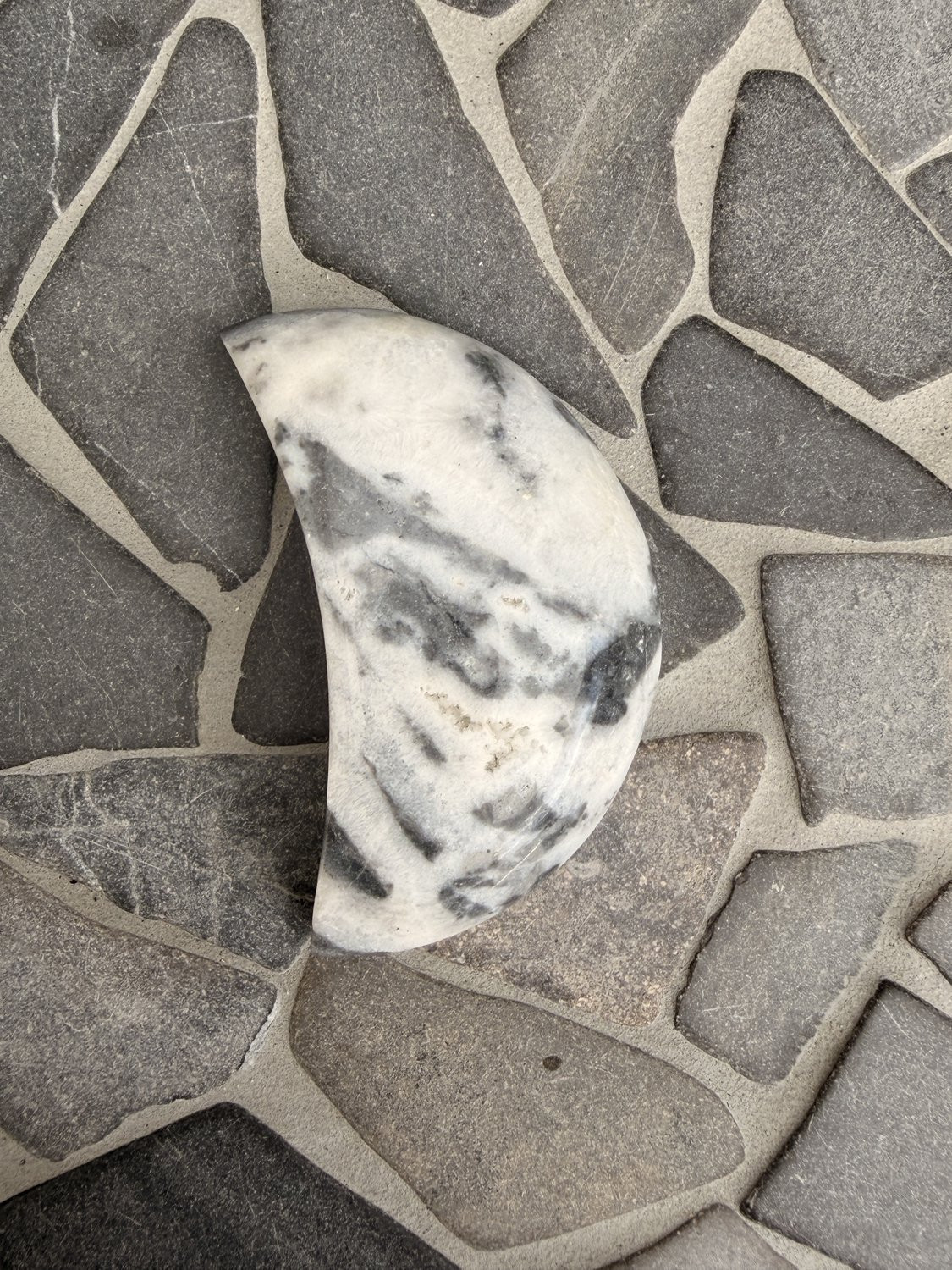 GemWood Zebra calciet maan voor op tafel