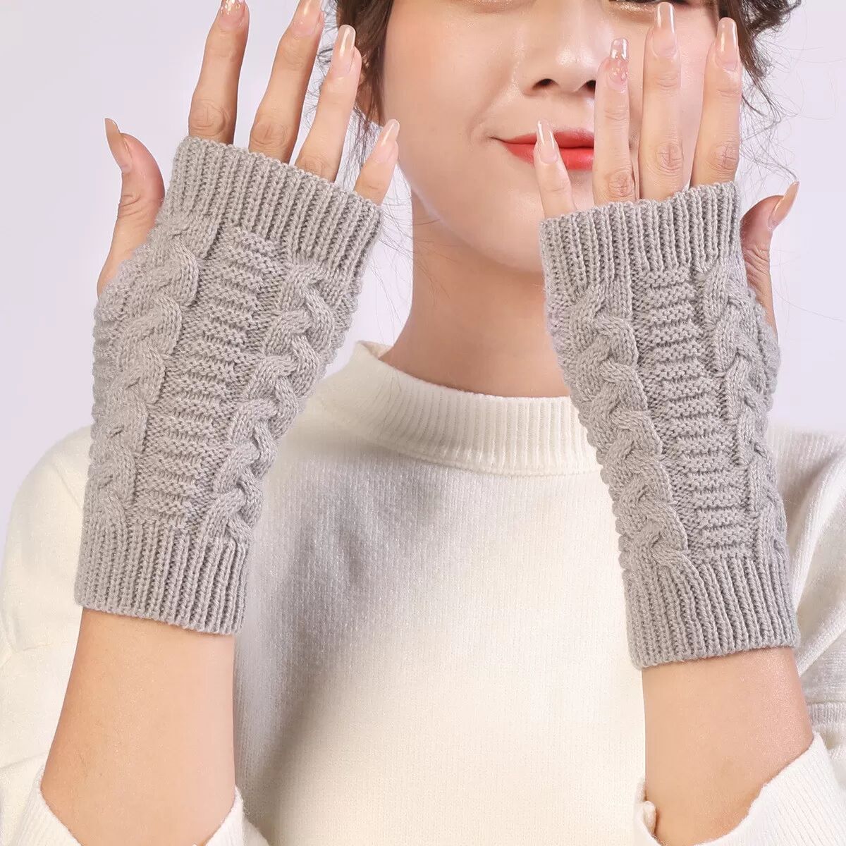 INF Gestrickte Halbfingerhandschuhe