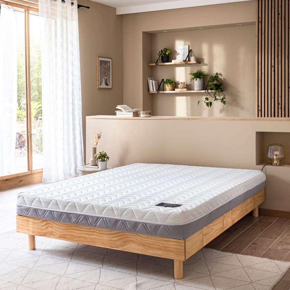 Terre de Nuit Matelas mousse recyclée 17 cm 140x190 cm Blanc 190x17x140cm
