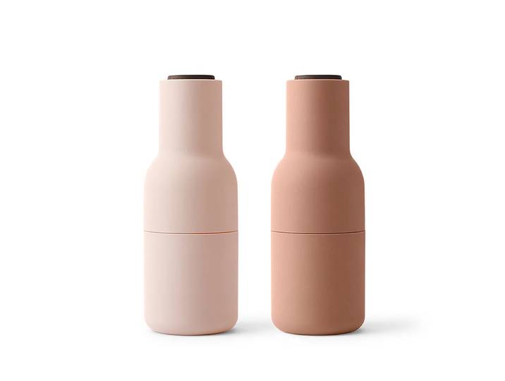 Audo - Bottle Grinder Salz- und Pfeffermühlen Set, nudes (Holzdeckel Walnuss)