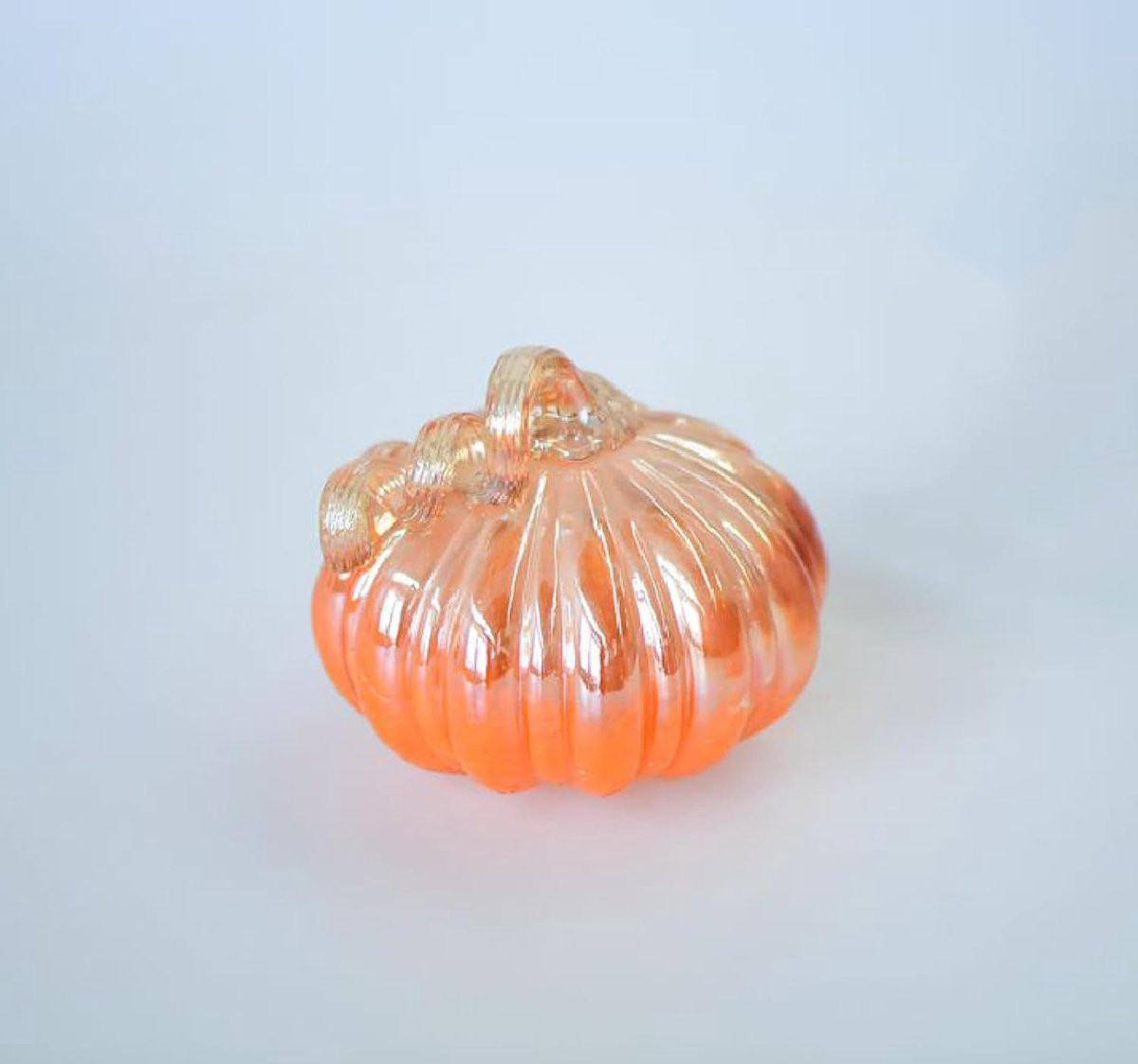 Handgemaakt Geblazen Glazen Pompoen Beeldje voor Tafeldecoratie - Gekleurd - Hoogte: 14 cm