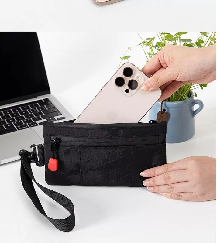 INF Wasserdichte Anti-Diebstahl RFID-Blockierende Nylon-Tasche für Handy, Kopfhörer, Schlüssel, Karten und Ausweis Schwarz