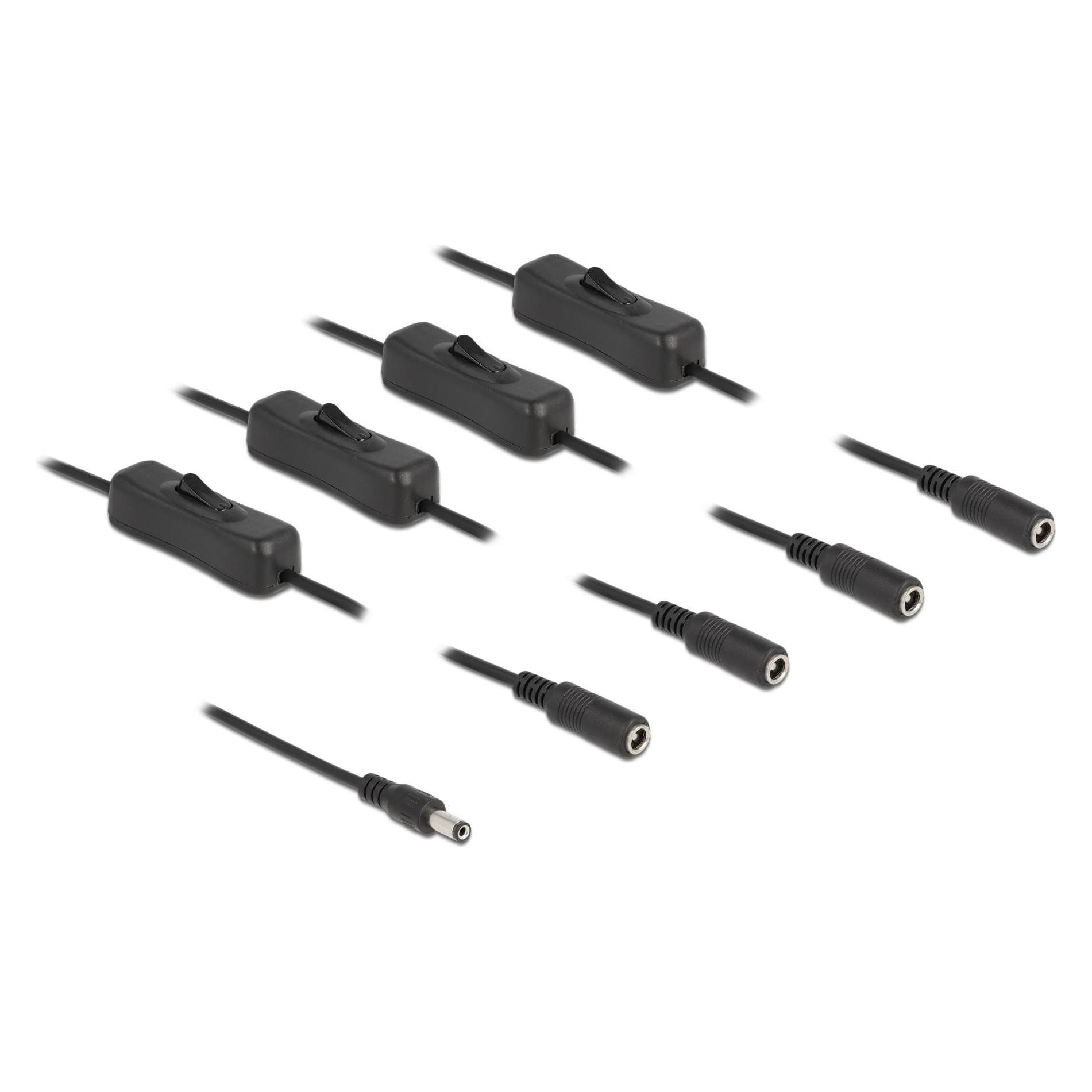 Delock Kabel DC 5,5 x 2,1 mm Stecker zu 4 x DC Buchse mit Schalter 1 m (1 m) (86796)