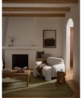 Alexander Home Colston Contemporary Area Rug
