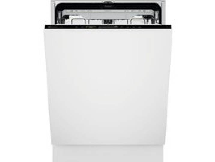 Lave-vaisselle intégré - Electrolux - Capteur de pureté de leau - Programme automatique - Programme Hygiène