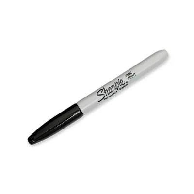 Ultra Resilient Fine Point Permanent Marker black