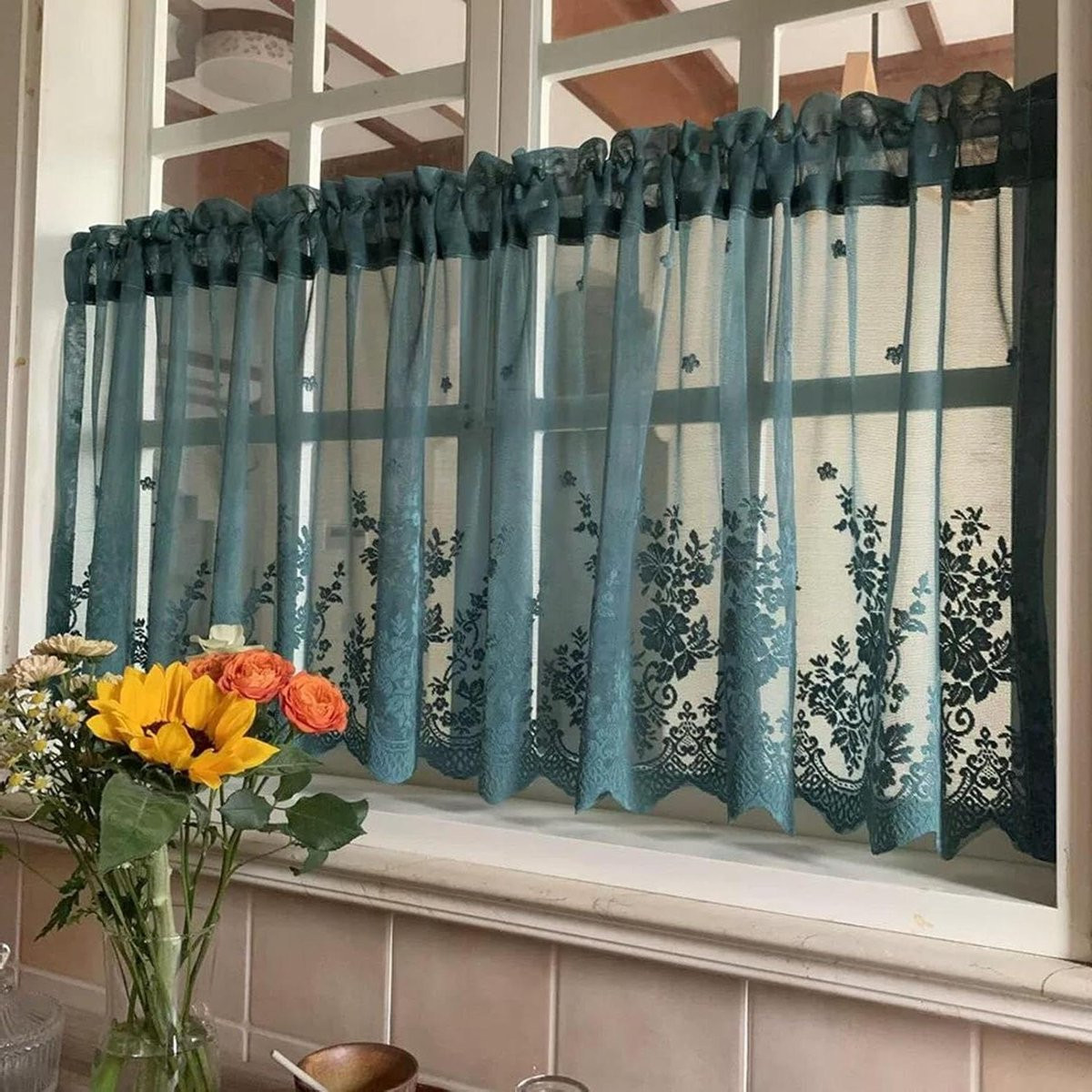 Elegante korte kanten gordijnen met geborduurd bloemenpatroon, groen, H 58 x B 200 cm