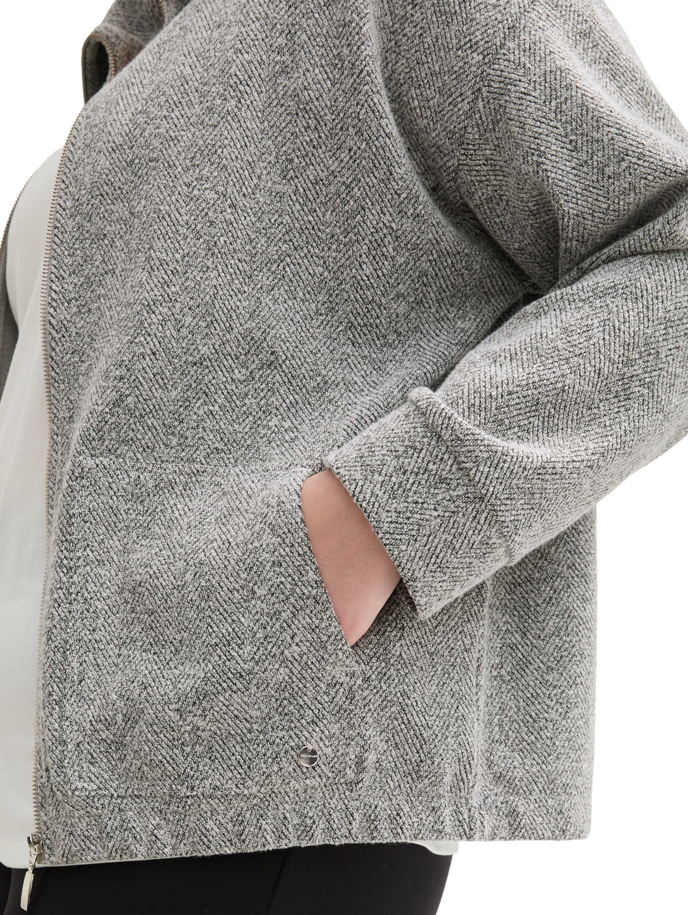 Sweatjacke TOM TAILOR PLUS, Damen, Gr. 48, grau (grau heringbone boucle), Sweatware, Obermaterial: 60% Polyester, 40% Baumwolle, Fischgratmuster, regular fit taillenbedeckt, ohne Ausschnitt, Bündchen, Sweatjacken Sweatjacke, mit Fischgrätenmuster grau her