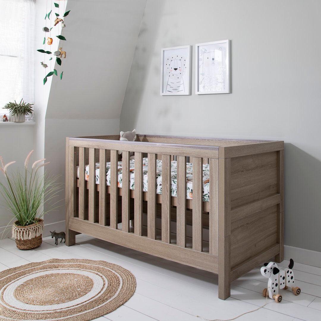 Tutti Bambini Modena 3-in-1 Cot Bed Oak Standard
