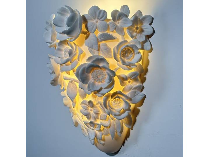 Applique Murale Fleur Sculptée Créative, Style Français Luxe Léger, Design Haut de Gamme pour Salon, Décoration de Chambre, Style Crème, Éclairage Rétro pour Villa