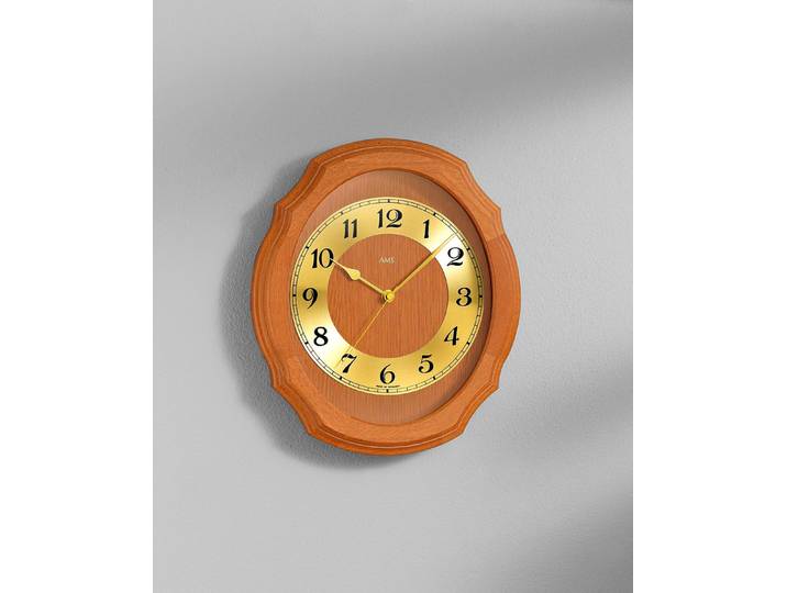 Wanduhr mit Funkuhrwerk, Kirschbaum