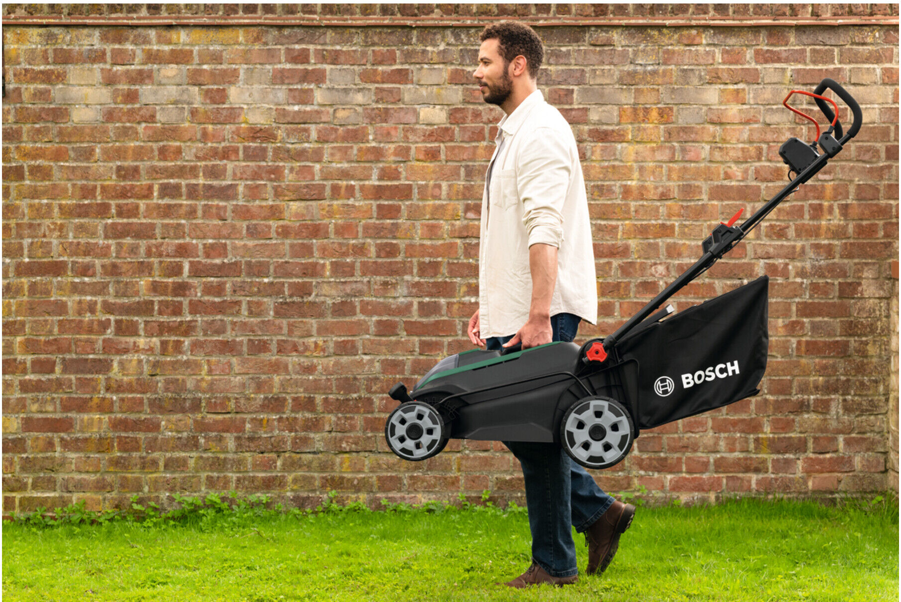 Bosch RasenmÃ¤her Rotak 18V-43 Mulch Plug StarterSet (06008B9L02)