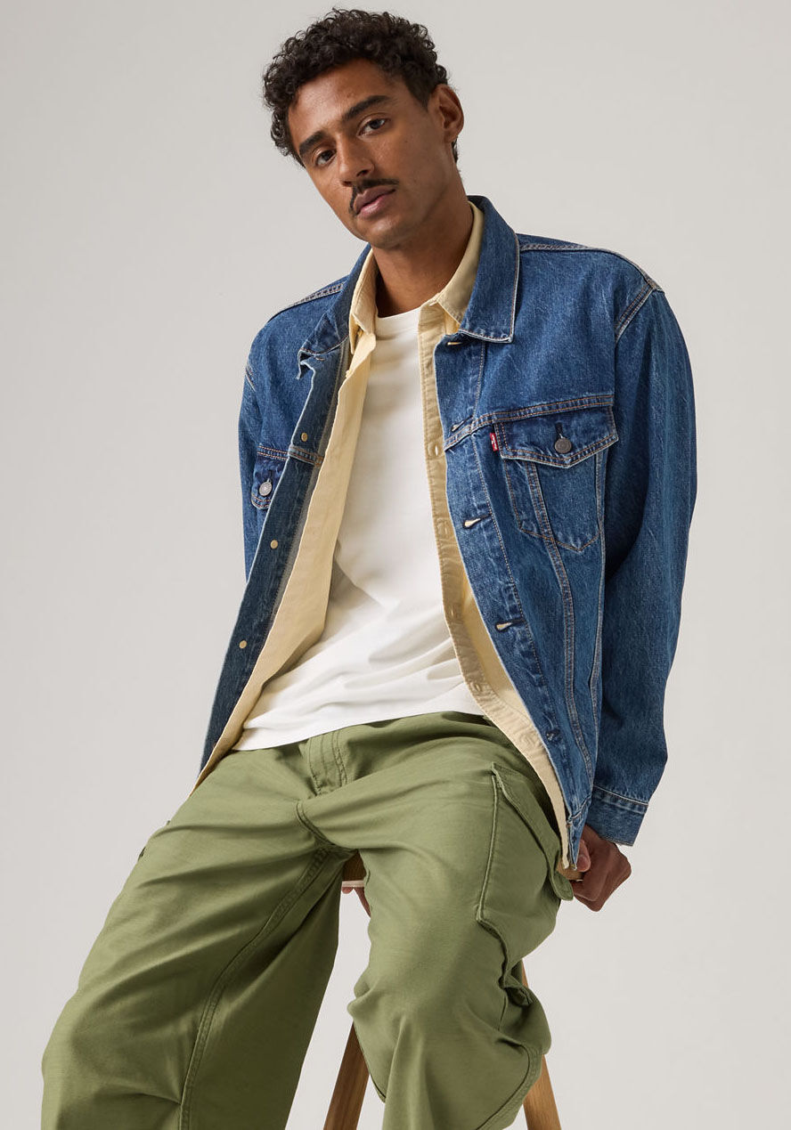 Jeansjacke LEVI'S "NEW RELAXED FIT TRUCK", Herren, Gr. S, blau (million dollar t), Denim/Jeans, Obermaterial: 100% Baumwolle, relaxed fit, 1-Knopf-Manschette, Jacken Jeansjacke million dollar t S