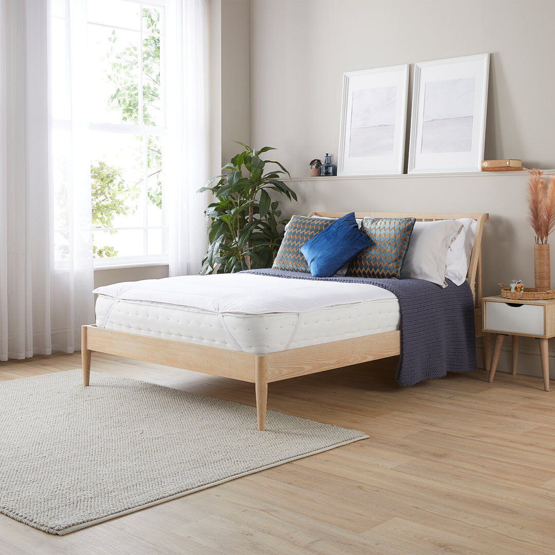 Slumberdown Wonderful Wool Mattress Topper 100% British Wool Moisture Cotton Cover White Super King (6')