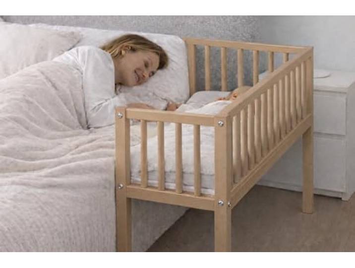 Beistellbett Baby 80x40 cm Charlie – Massives Buchenholz – inkl. Matratze & Befestigungsgurt – Absenkbare Seite – Babybett Natur