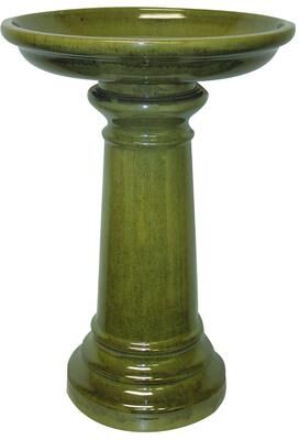 Harbor Gardens Lt Green ceramic birdbath