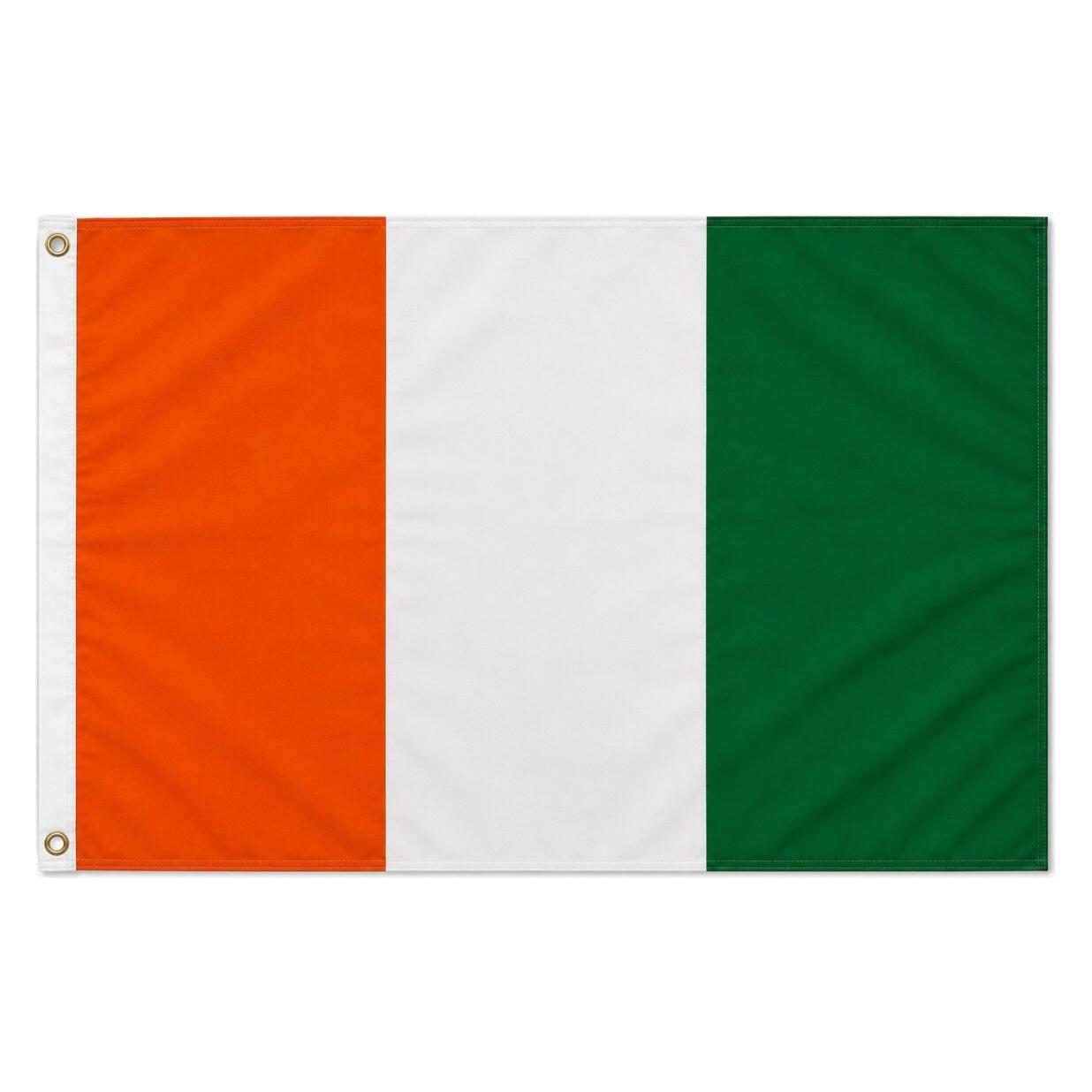 trends4cents Flagge Elfenbeinküste 90 x 150 cm Fahne mit 2 Ösen 100g/m² Stoffgewicht Hissflagge (90 x 150 cm) (32205761)