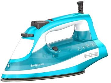 Black and Decker One Step Steam Iron in Turquoise
