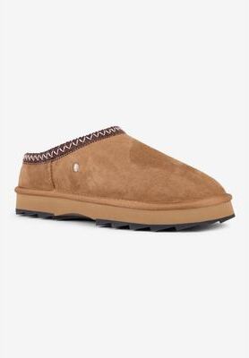 Wide Width Women's The Sharky Scuff Slipper by Emu in Chestnut (Size 8 W)