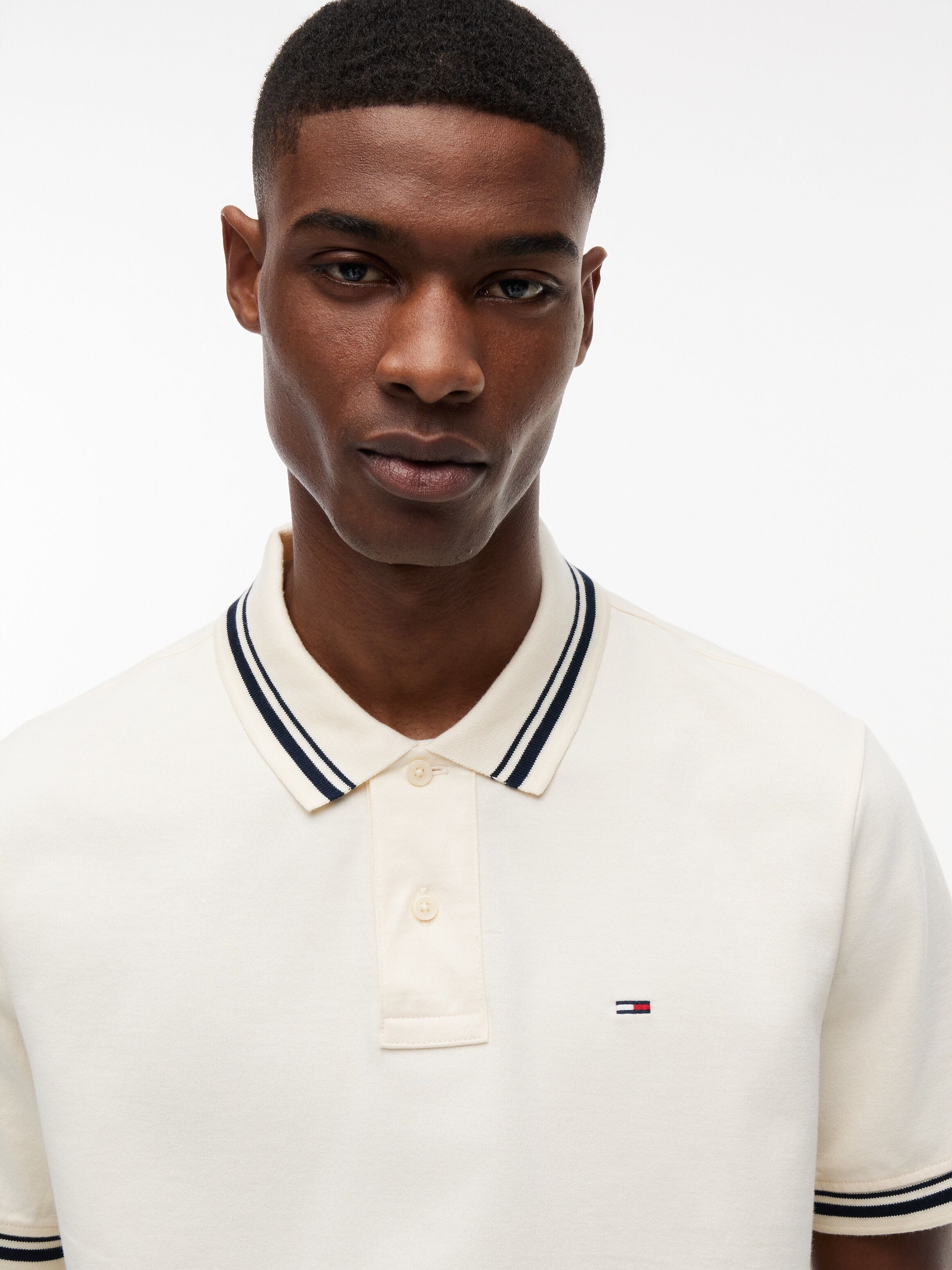 Poloshirt TOMMY JEANS "TJM REGULAR TIPPED", Herren, Gr. M, calico, Jersey, Obermaterial: 100% Baumwolle, regular fit normal, Rundhals, eingesetzt angesetztes Bündchen, Shirts Poloshirt, Regular fit mit Polokragen calico M