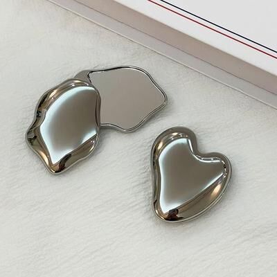 Uplift Picks Heart Shaped Makeup Mirror Portable Rotating Pocket Beauty Mirror Heart Shaped Makeup Mirror Portable Rotating Pocket Beauty Mirror