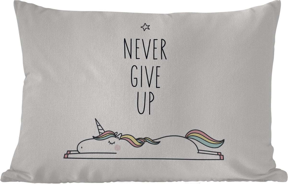 Buitenkussen voor kinderen met Unicorn en Never Give Up quote, 50 x 30 cm