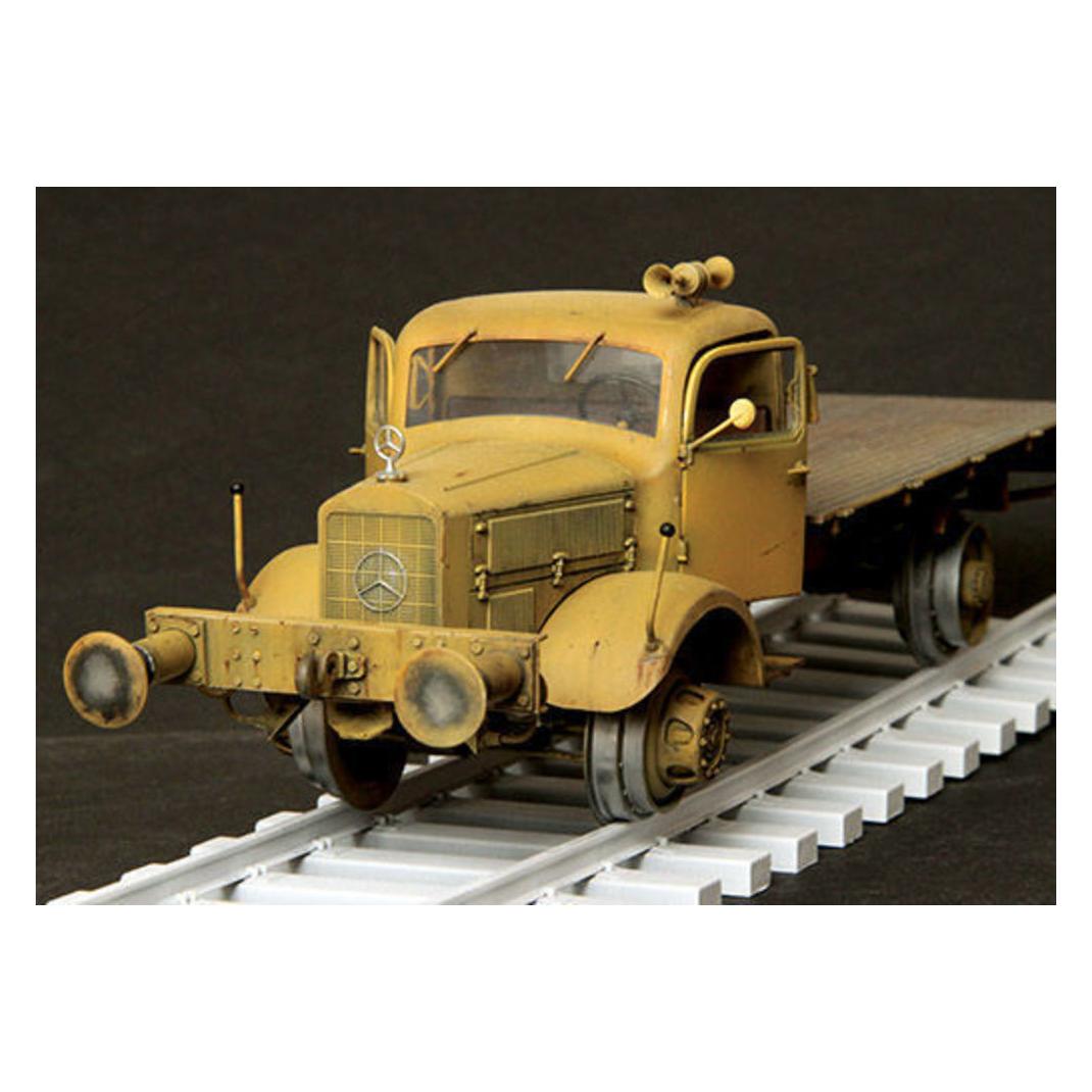 Plus Model Mercedes L4500A Eisenbahn Lastwagen (23801344)