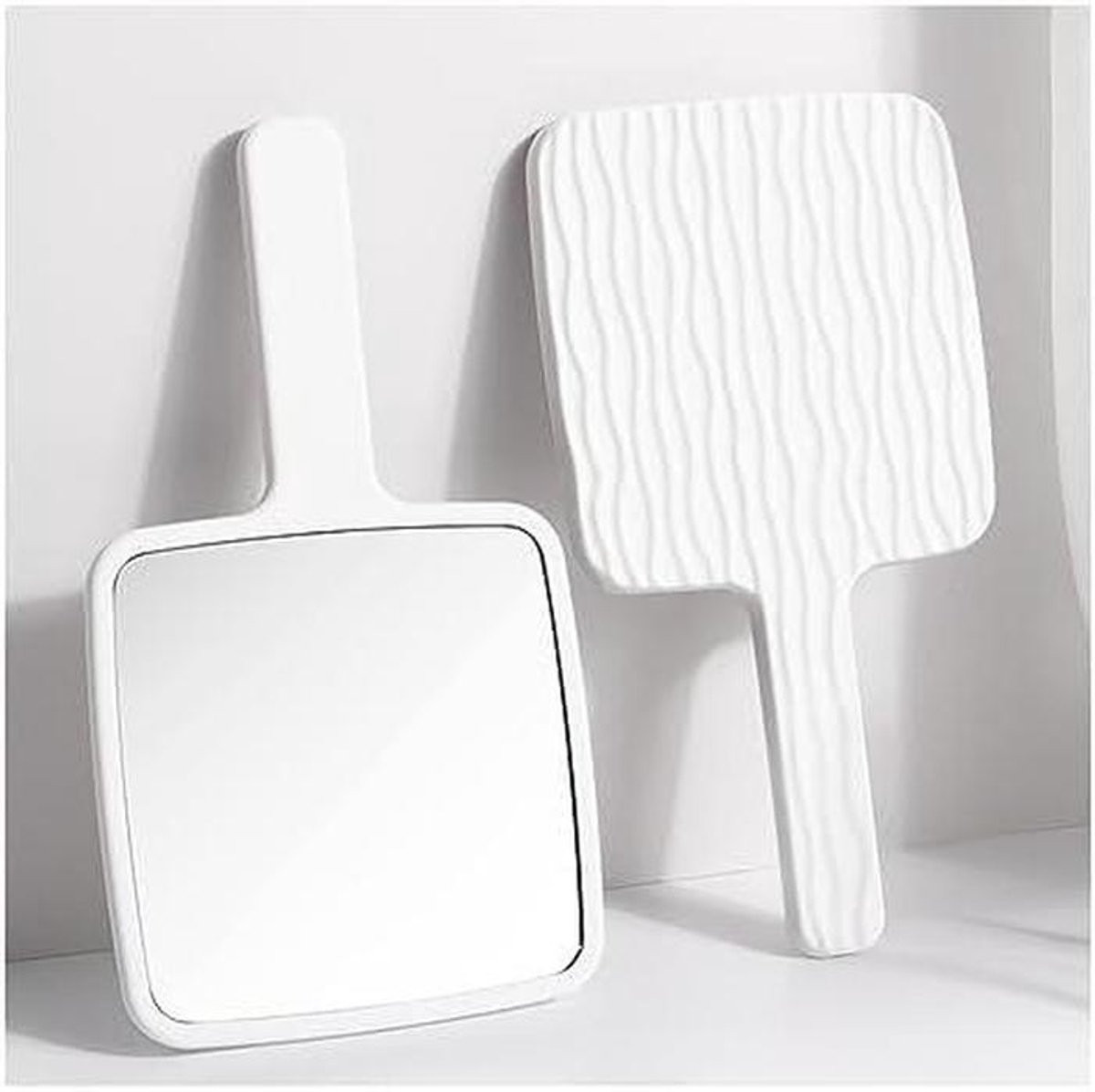 Zwarte handspiegel voor kappers en haarstyling met kristalheldere reflectie, 10 cm