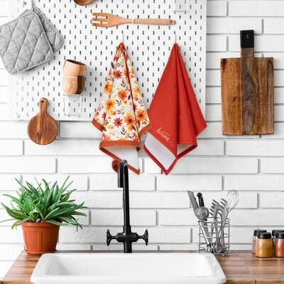 Northlight "Hello Autumn and Floral Fall Harvest Kitchen Tea Towels - 26"" - Set of 2"