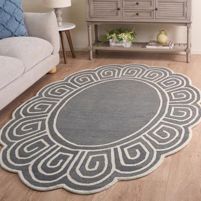 SAFAVIEH Handmade Novelty Christhild Greek Key Wool Rug