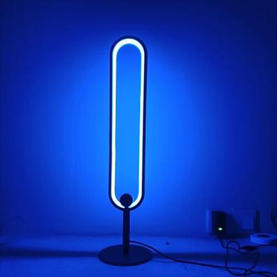 LED-Stehlampe, RGB-Eckstehlampe mit Fernbedienung Intelligente App-Steuerung, Musiksynchronisierung, moderne Stehlampe mit DIY-Modus, intelligente Stehlampe mit Farbwechsel für Wohnzimmer,