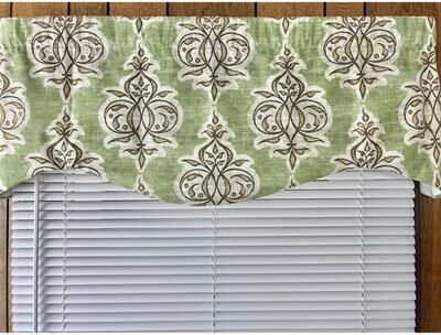 Victor Mill Jenna green shaped valance
