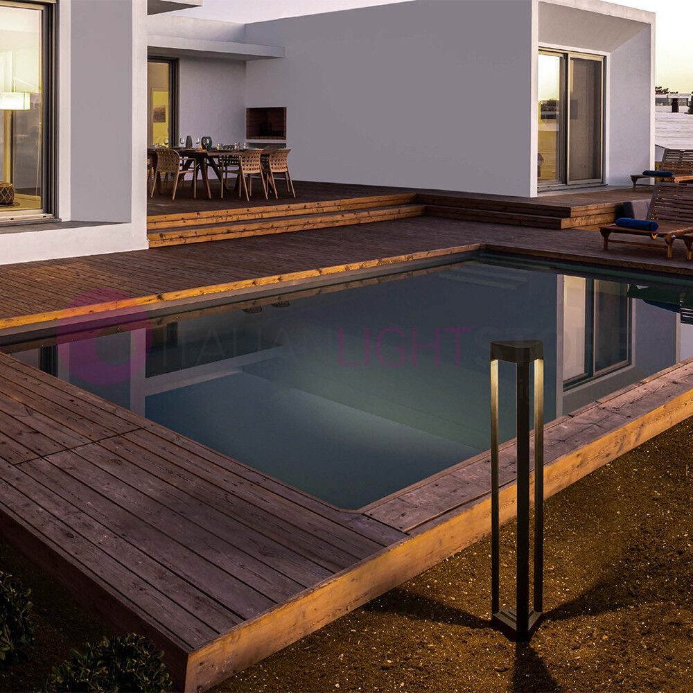 Pax Lampione Led Triangolare H. 80 Cm Design Moderno