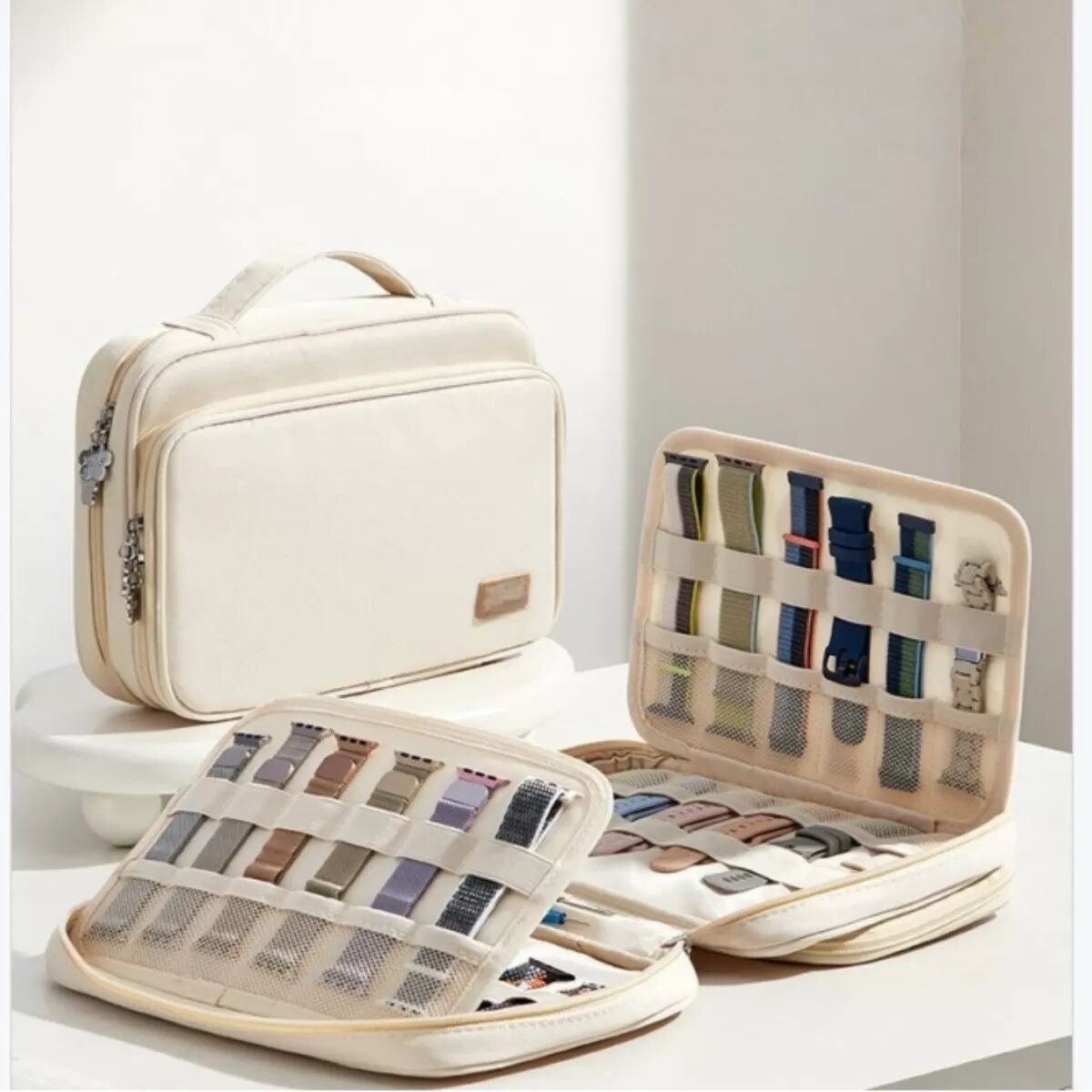 INF Tragbare Apple Watch Armband- und Kabel-Organizer-Tasche - Große Reise-Aufbewahrungstasche Beige