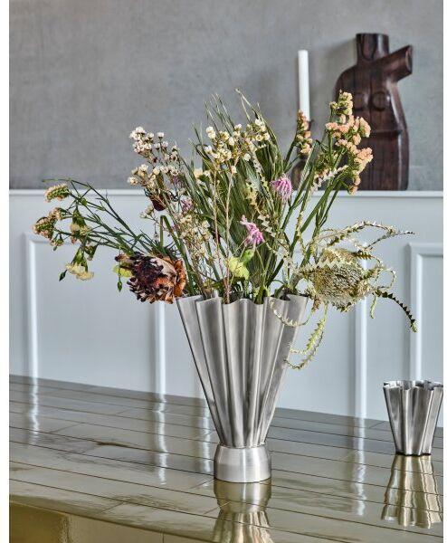 House Doctor Flood Vase H33cm, Børstet Sølvfinish