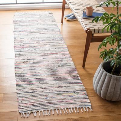 SAFAVIEH Handmade Rag Rug Arabelle Stripe Cotton Rug