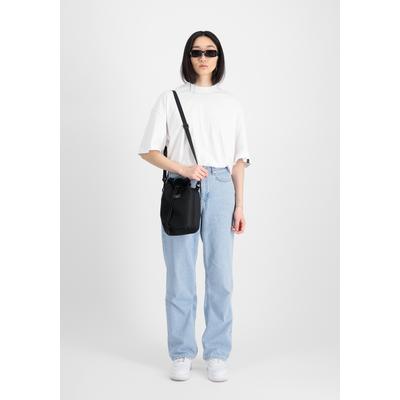 Tragetasche ALPHA INDUSTRIES "Carry Bag W", schwarz, Obermaterial: 100% Nylon. Futter: 100% Polyester, Taschen