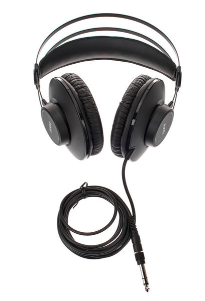 AKG K-52