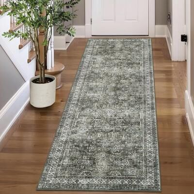 Garvee Washable Vintage Medallion Distressed Area Rug